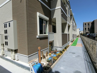 【エントランス】 | SWISS COTTAGE