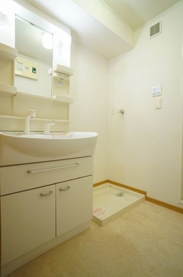 【洗面所】 | ピュア・キャッスルⅣ | 洗面所