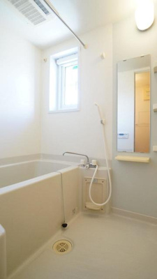 【浴室】 | ピュア・キャッスルⅢ | バス