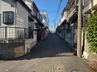 【前面道路含む現地写真】