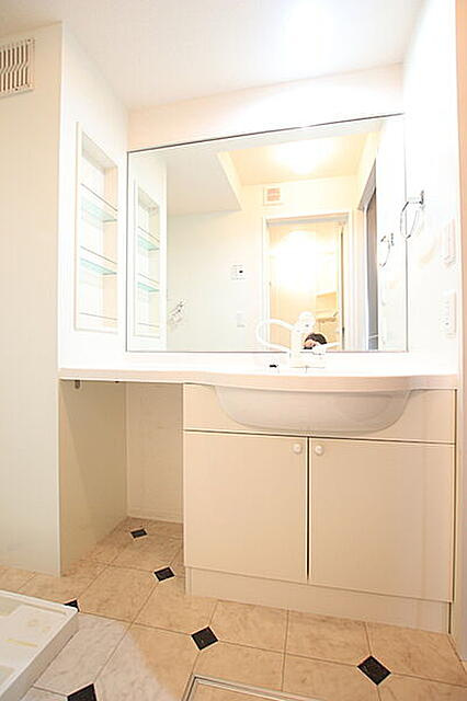 イリヴェール東ヶ丘の洗面所