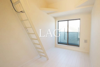 【居間・リビング】 | アリロッセ赤羽 | 洋室のお部屋です。