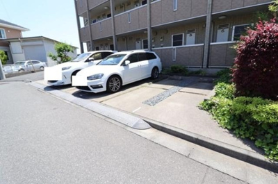 【駐車場】 | ＦＯＲＥＳＴ ＷＩＮＤ | 駐車場