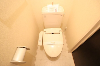 【トイレ】 | ＦＯＲＥＳＴ ＷＩＮＤ | 温水洗浄暖房便座