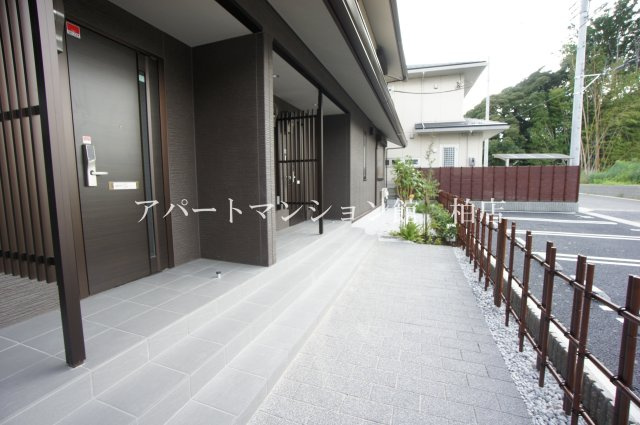 WEST COURT 楓のロビー
