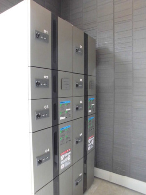 【エントランス】 | NTCながれやま | 宅配ボックス