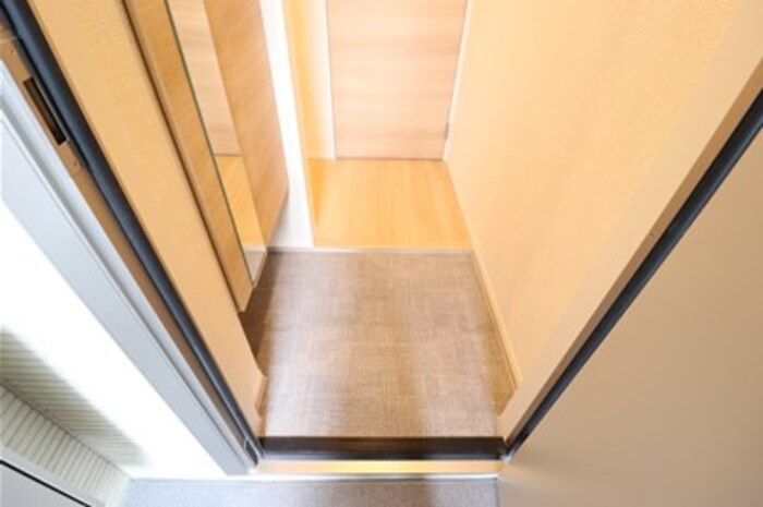 Ferro Risaiaの玄関|玄関