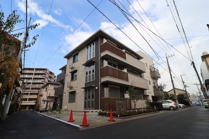 コンフォート リリィ