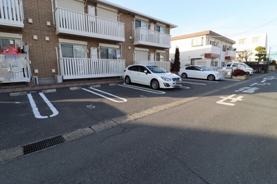 【その他共用部分】 | アズール B | 駐輪場