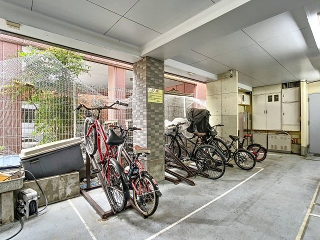 スワンレイクイン目白ストリートのその他共用部分|駐輪場