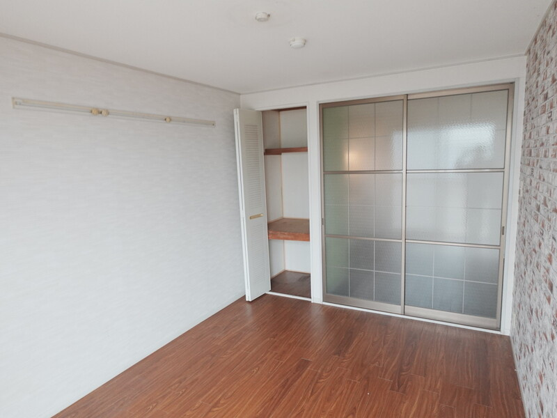 調布市飛田給２丁目のアパートの収納