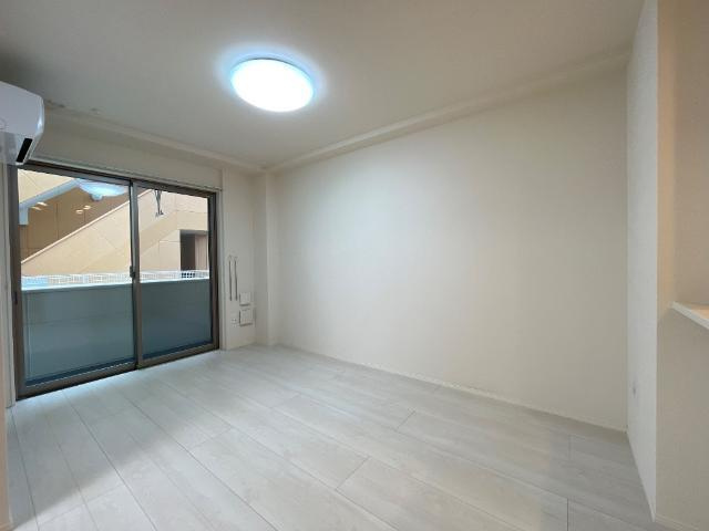 【洋室】 | ブランキューブ南摂津