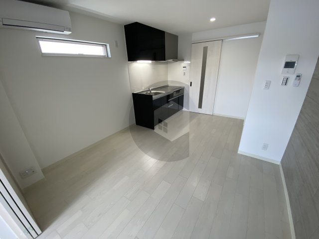 クリエオーレ大蓮東1の居間・リビング