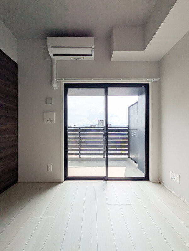 RESIDENCE花畑のバルコニー|落ち着いた時間を過ごせるバルコニーです