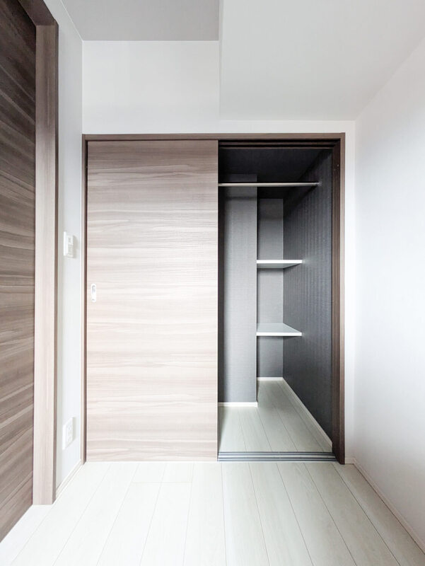 RESIDENCE花畑の収納|こまごまとしたものを収納できそうですね