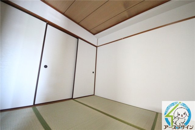 ハイツマコーレの和室