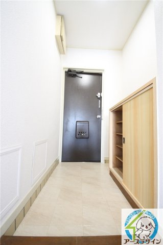 ハイツマコーレの玄関