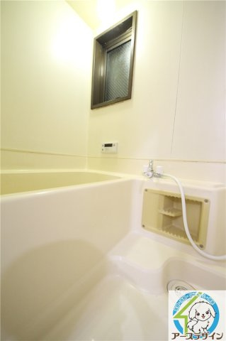 ハイツマコーレの浴室
