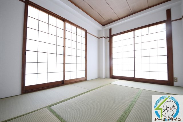 ハイツマコーレの和室