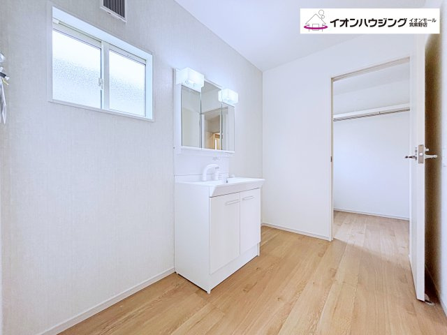 筑紫野市大字阿志岐3期　2号棟