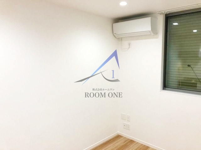 TEN-NOM HOUSE PREMIEの居間・リビング|洋室のお部屋です。