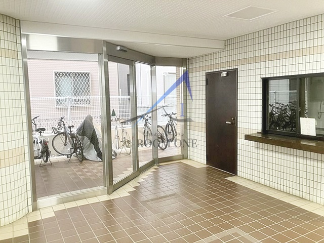 ストーク新丸子2番館のエントランス|エントランスです。