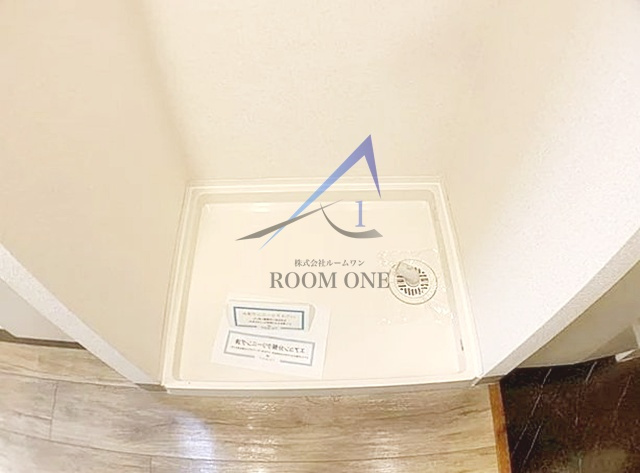 ストーク新丸子2番館のその他|洗濯機置き場です。