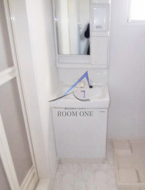 エクセルピア北糀谷２番館の洗面所|洗面台です。