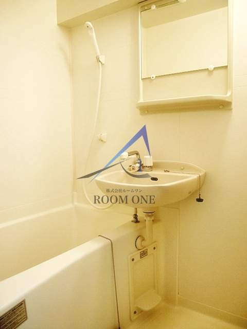 ルーブル都立大学Ⅱの浴室|お風呂です。