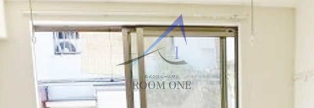 サウスコートの設備|室内物干機です。