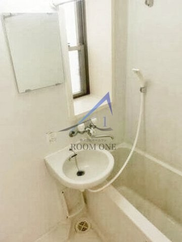 春日壱番館の浴室|お風呂です。