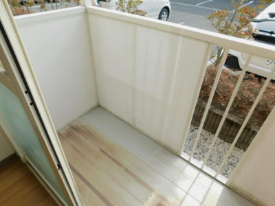 【バルコニー】 | エトワールⅢ | お洗濯にも便利なバルコニー付き