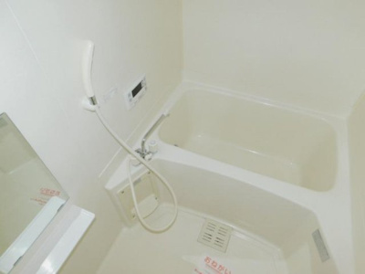 【浴室】 | エトワールⅢ | お風呂で日々の疲れを落としましょう