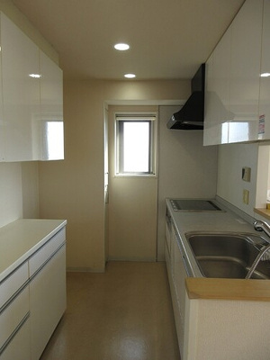 【キッチン】 | ナイスロイヤルタワー宇都宮中央 | キッチン　※内装前　※2026年2月撮影