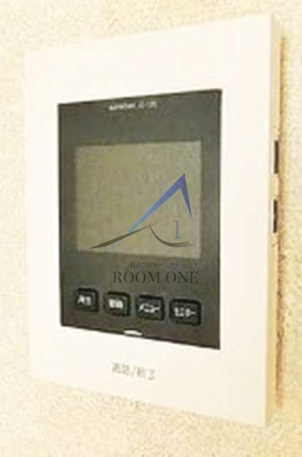 カールトンハウスのセキュリティ|モニター付きインターホンです。