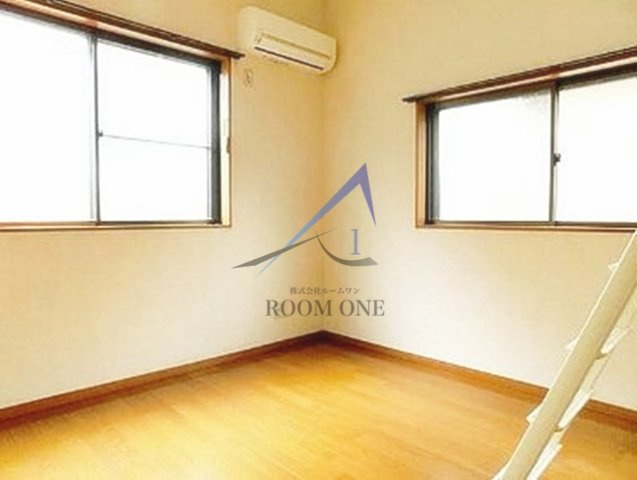 カールトンハウスの居間・リビング|洋室のお部屋です。