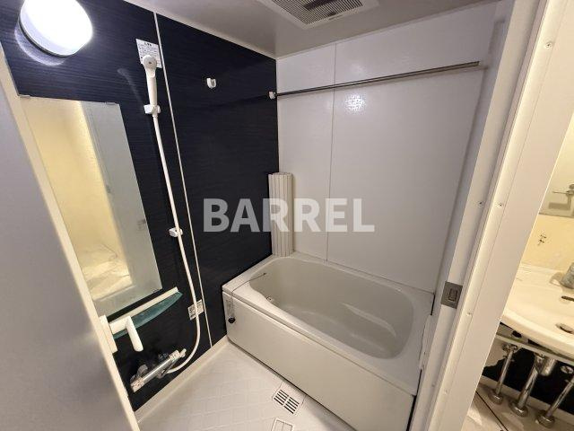 ホープ池田満寿美町の浴室