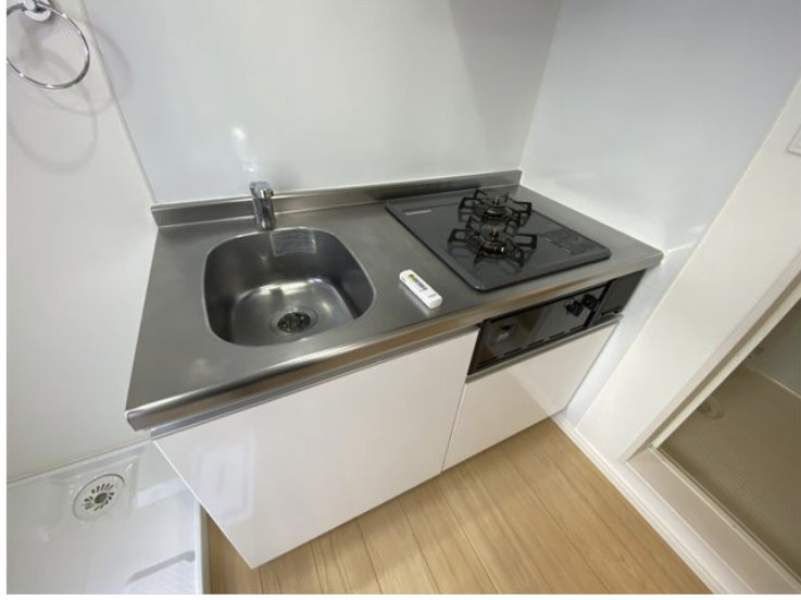 TEN-NOM HOUSE PREMIERのキッチン