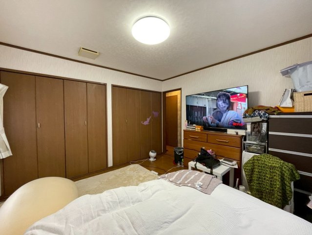 那珂市中台　中古戸建の洋室