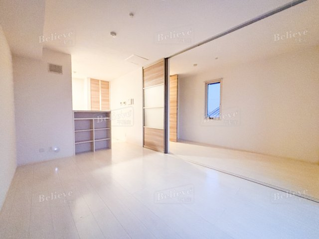 プリムローズの居間・リビング|広いリビングです★