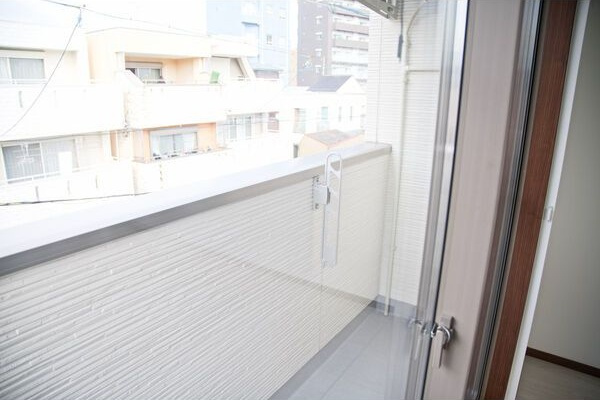 グランフォーレ名古屋のバルコニー