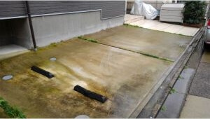 Grandtic中村区役所の駐車場