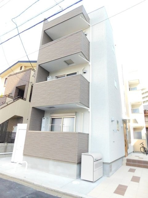 Ｃｈｅｒｉｍ上飯田の外観