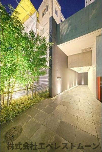 S-FORT六番町のエントランス|清潔なエントランスです