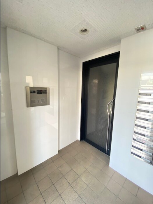 ＫＩＲＡＫＵマンションのエントランス|落ち着いたエントランスです