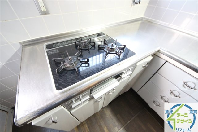 松が丘貸家のキッチン