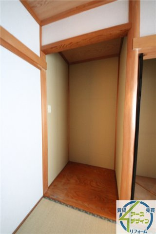 松が丘貸家の収納