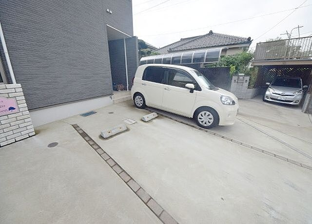 セレソメゾン　Ⅱの駐車場