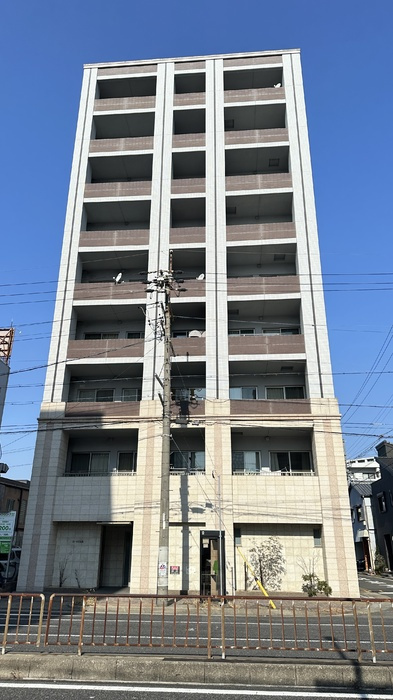 ロータス亀島の外観
