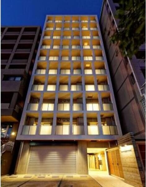 ルーエ本山の外観
